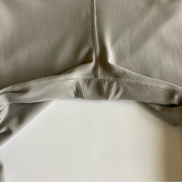 Athleta Savasana Macrame 7/8 Tights Medium - Picture 11 of 13